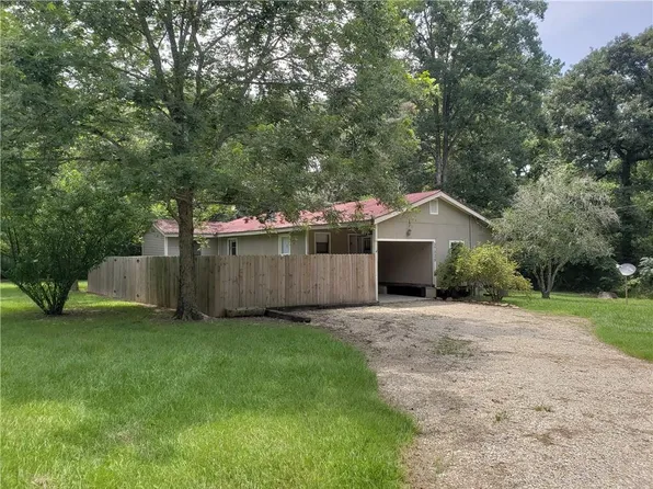 37025 Albin Rd, Independence, LA 70443