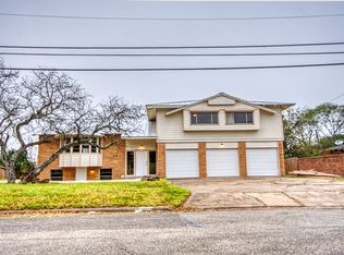 210 Aberdeen Ave, Corpus Christi, TX 78411