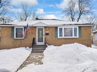 72 Klinger Ave, Tonawanda, NY 14150
