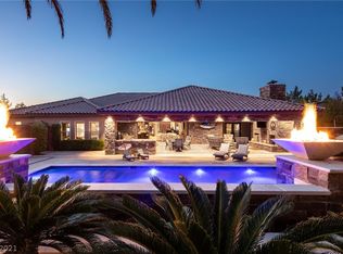 451 Mission Dr, Henderson, NV 89002