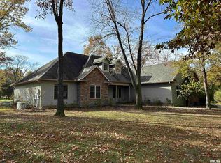 6358 Denali Ln, Carterville, IL 62918