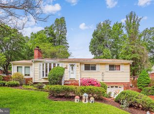 3708 Rose Ln, Annandale, VA 22003