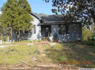 1215 Marston Ave, Gadsden, AL 35904