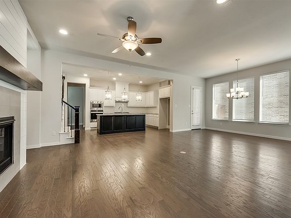 3rd image of 8059 Copper Way