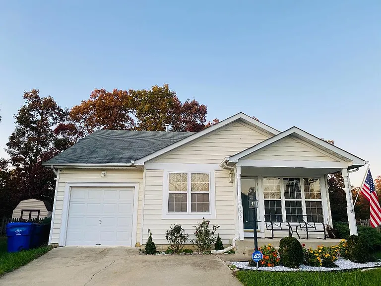 3861 Shiner Ct — Photo 1