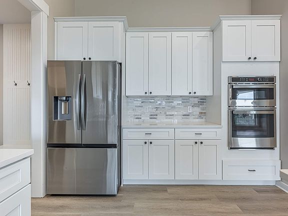 7th image of this home