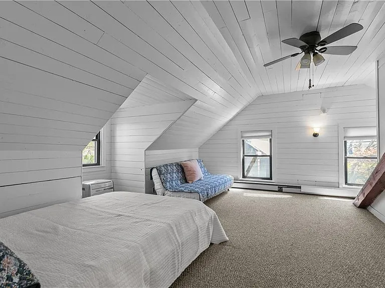 167 Coggeshall Ave #E — Photo 13