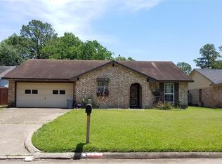 207 Blackwater Ln, Houston, TX 77015