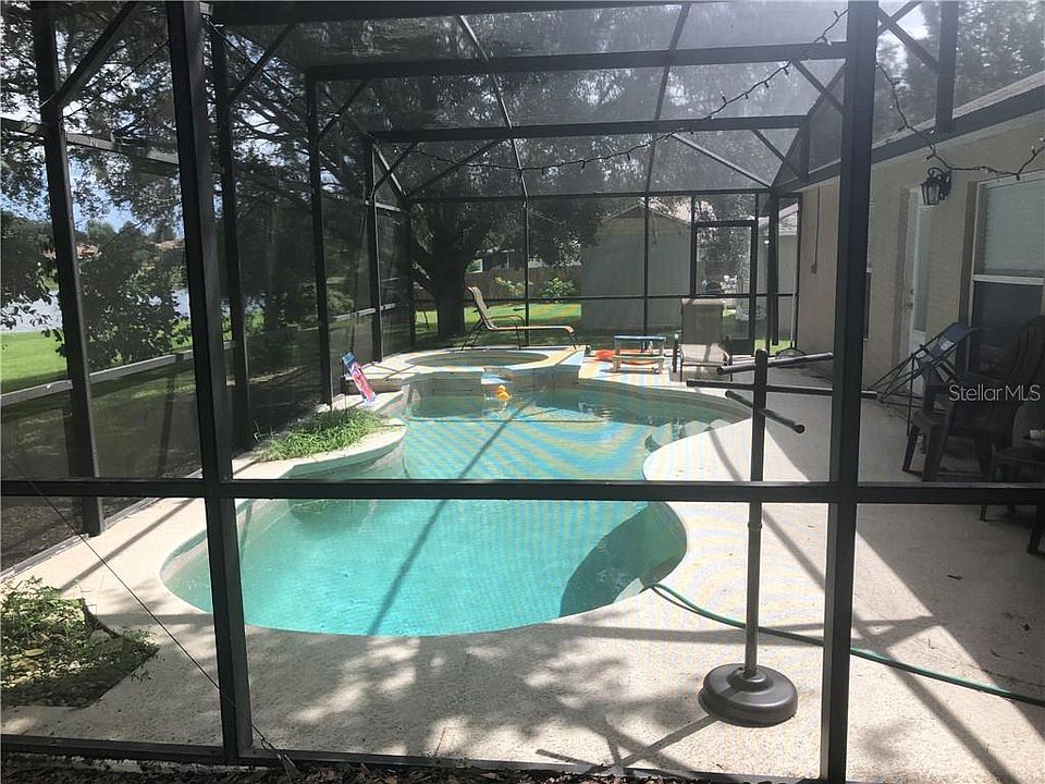 2nd image of 1572 Whooping Dr