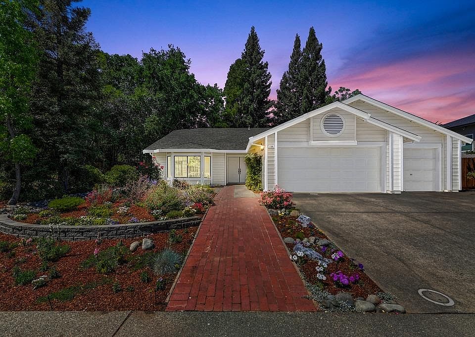 1st image of 1304 Jamestown Way