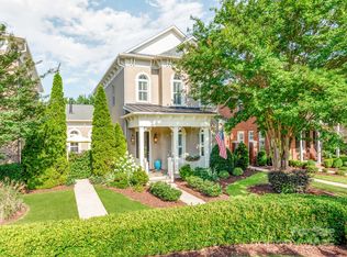 9730 White Frost Rd, Charlotte, NC 28277