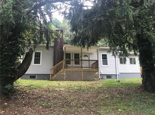 Pleasant Valley Rd, Jeannette, PA 15644