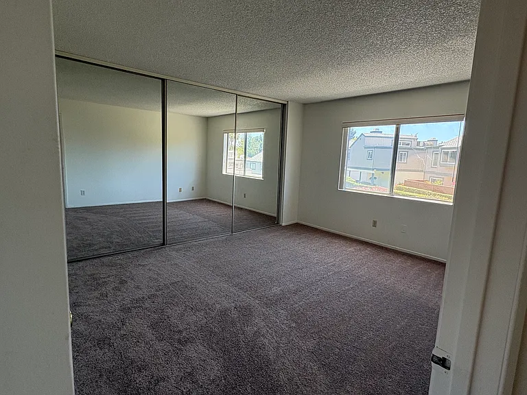 1108 Cleghorn Dr #G — Photo 6