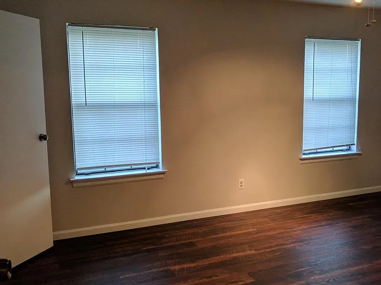888 Bitternut Dr — Photo 4
