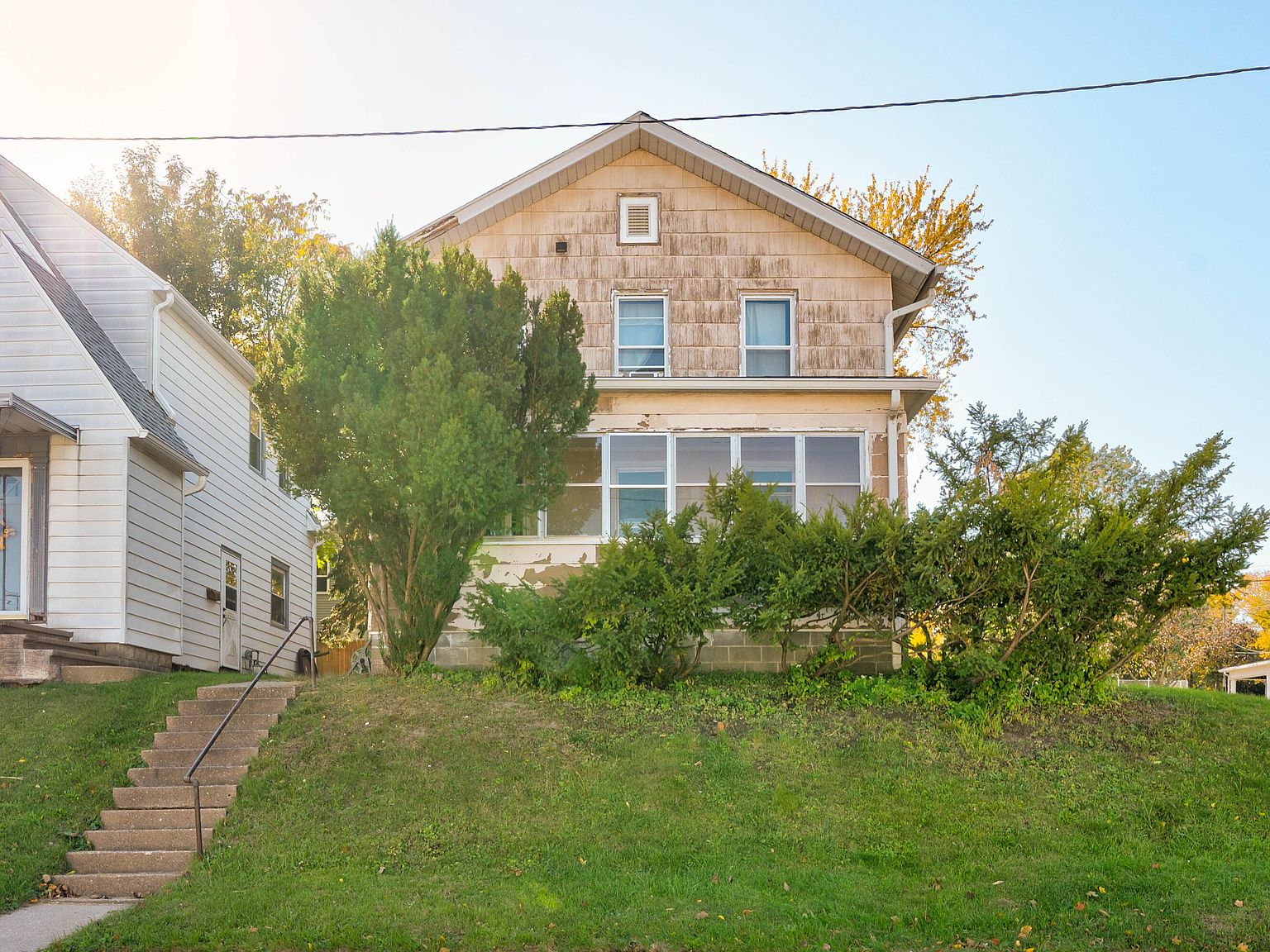 316 Locust St, Muscatine, IA 52761 MLS 23652 Zillow