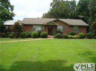 731 Ogg Rd, Adams, TN 37010