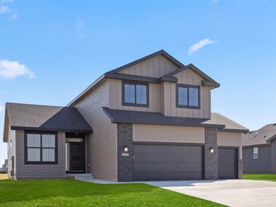 1117 Mulberry Dr NW, Bondurant, IA, 50035