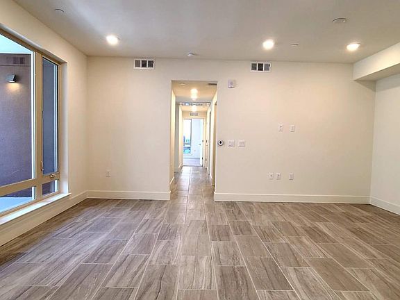 2nd image of 1625 Delano St Unit 22