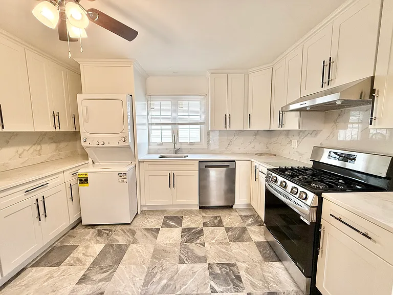 133 Hopkins Ave #2 — Photo 4
