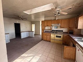 5th image of 300 Wisconsin St