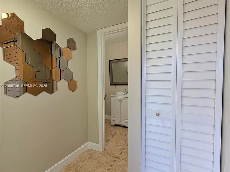 10765 SW 108th Ave #303 — Photo 11