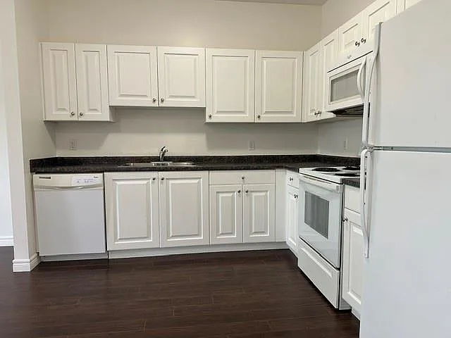 614 Scenic Dr #614 — Photo 11