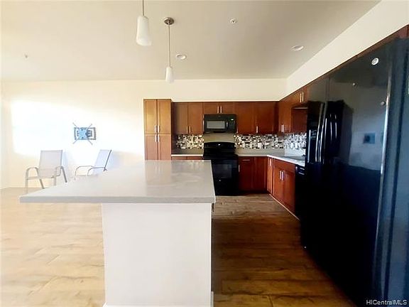 4th image of 801 Kakala St APT 303