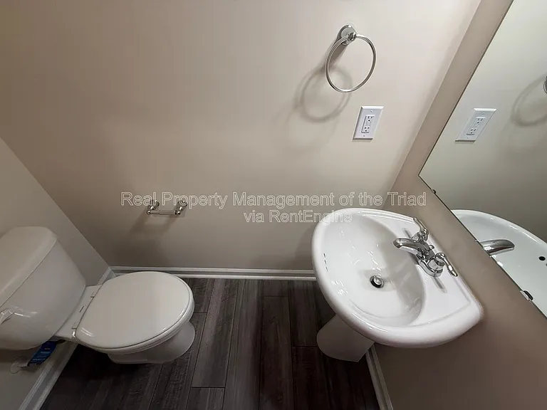 886 Falls Grove Trl — Photo 6