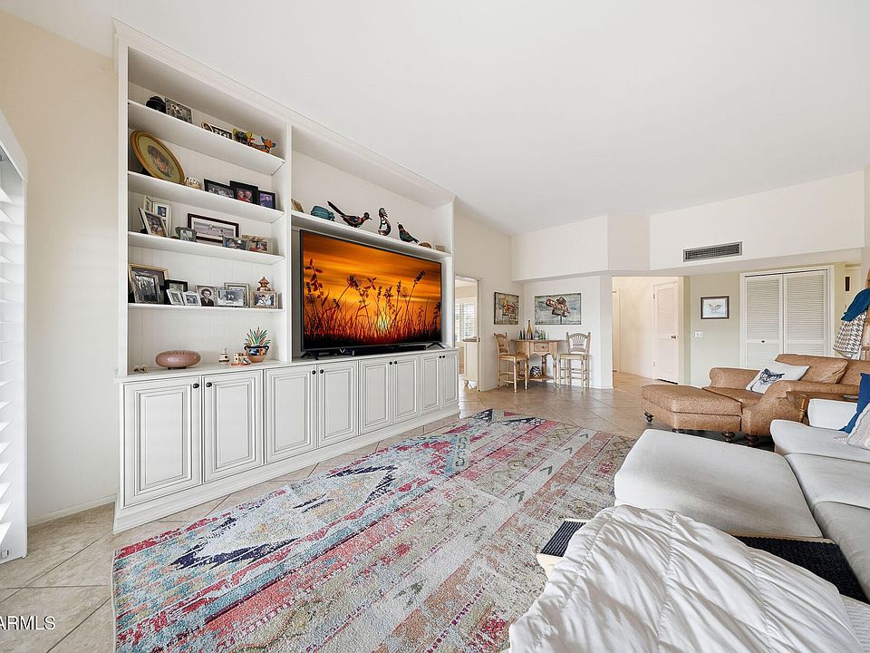 10921 W CAMPANA Drive, Sun City, AZ 85351 | Zillow
