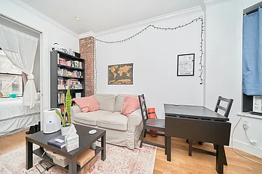 Rented by Living New York