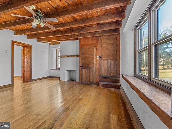 5th image of 527 Bethel Church Rd