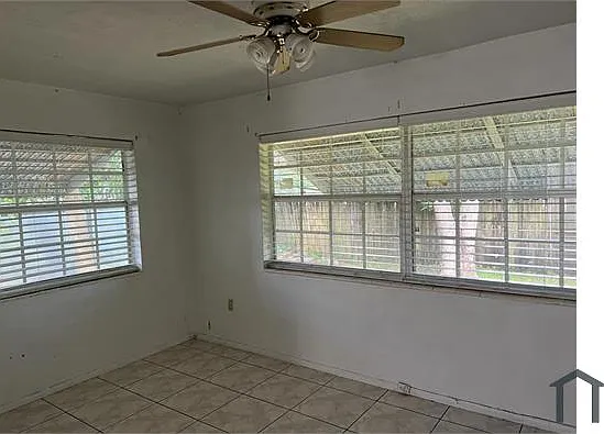8341 NW 25th St — Photo 15