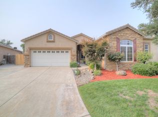 2752 Goshen Ave, Clovis, CA