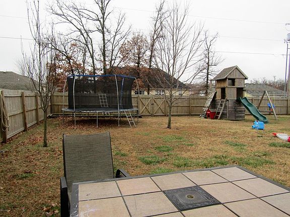 5th image of 4508 W 28th Pl