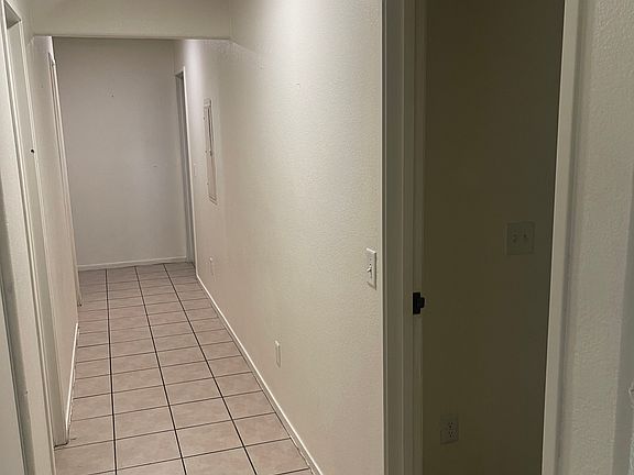 4th image of 840 King Richard Ave APT 48