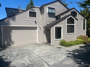 735 Esther Ln, Redwood City, CA 94062