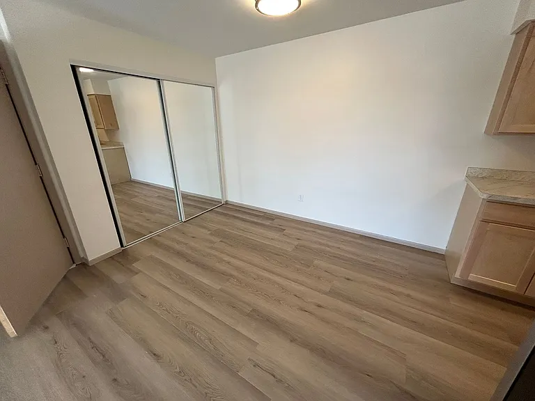 2320 Woodrow Ct — Photo 7