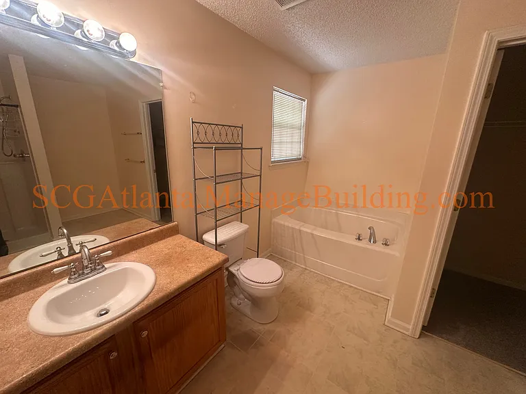 152 Willow Springs Ln — Photo 8