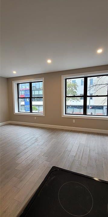 1st image of 1618 Kings Hwy #2