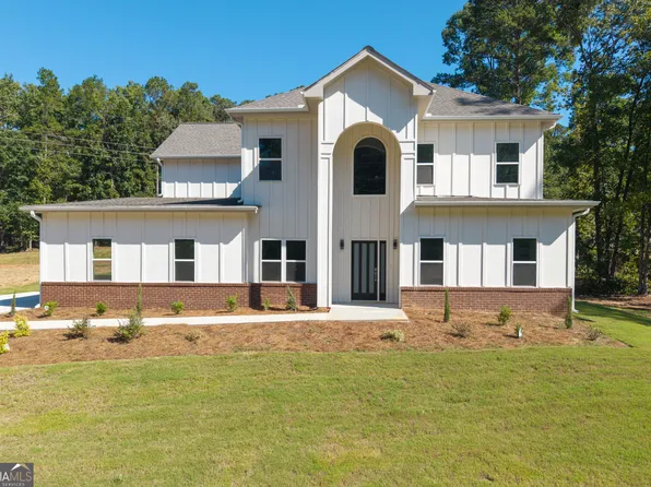 3520 Millers Pond Way SW, Snellville, GA 30039