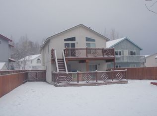3925 Loon Cove Cir, Anchorage, AK 99504