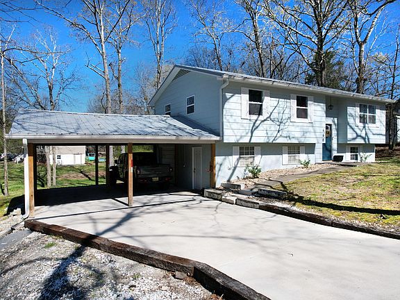 5th image of 468 Heritage Hills Cir NE