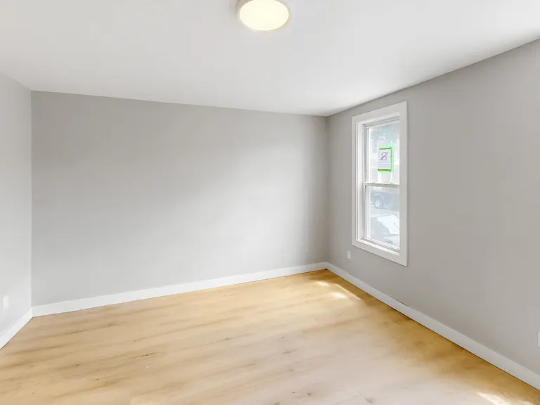 192 Paris St #1 — Photo 6
