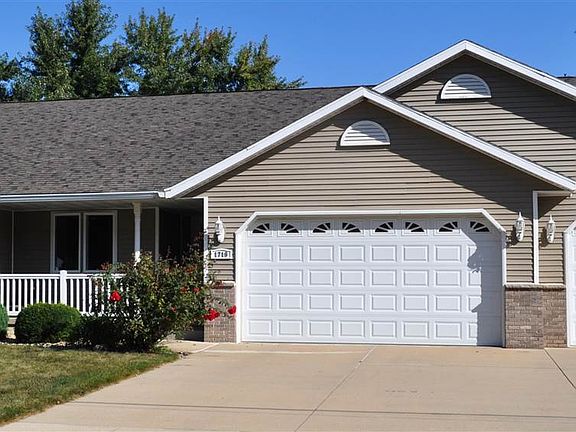 2nd image of 1719 W Gilbert Dr