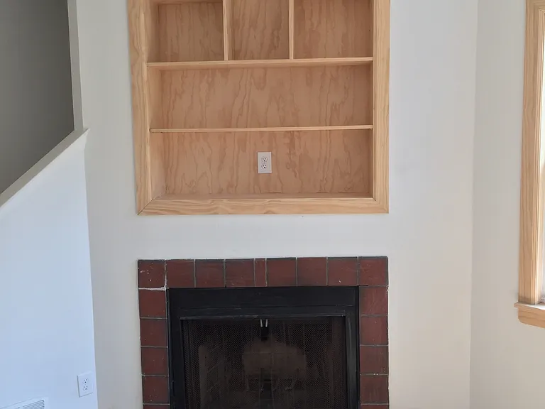 810 South St #2R — Photo 3