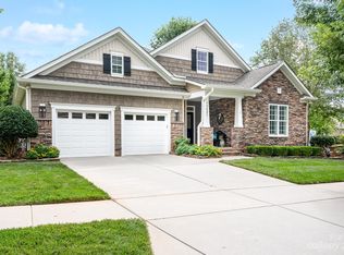 12421 Meetinghouse Dr, Cornelius, NC 28031