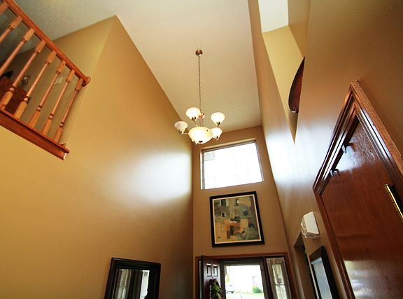 5th image of 5926 Paron Pl