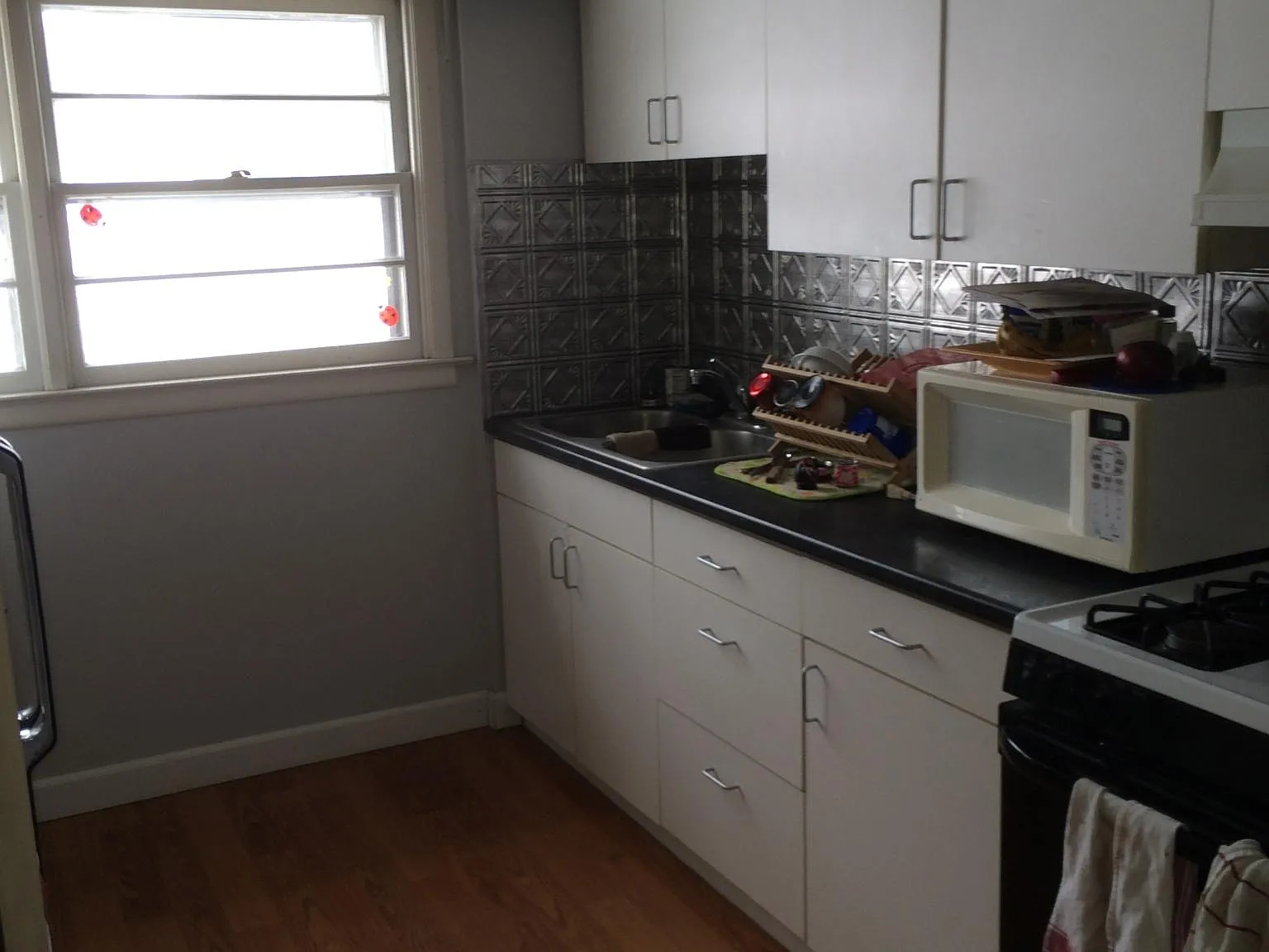 4 bed, $2,800 — Photo 2