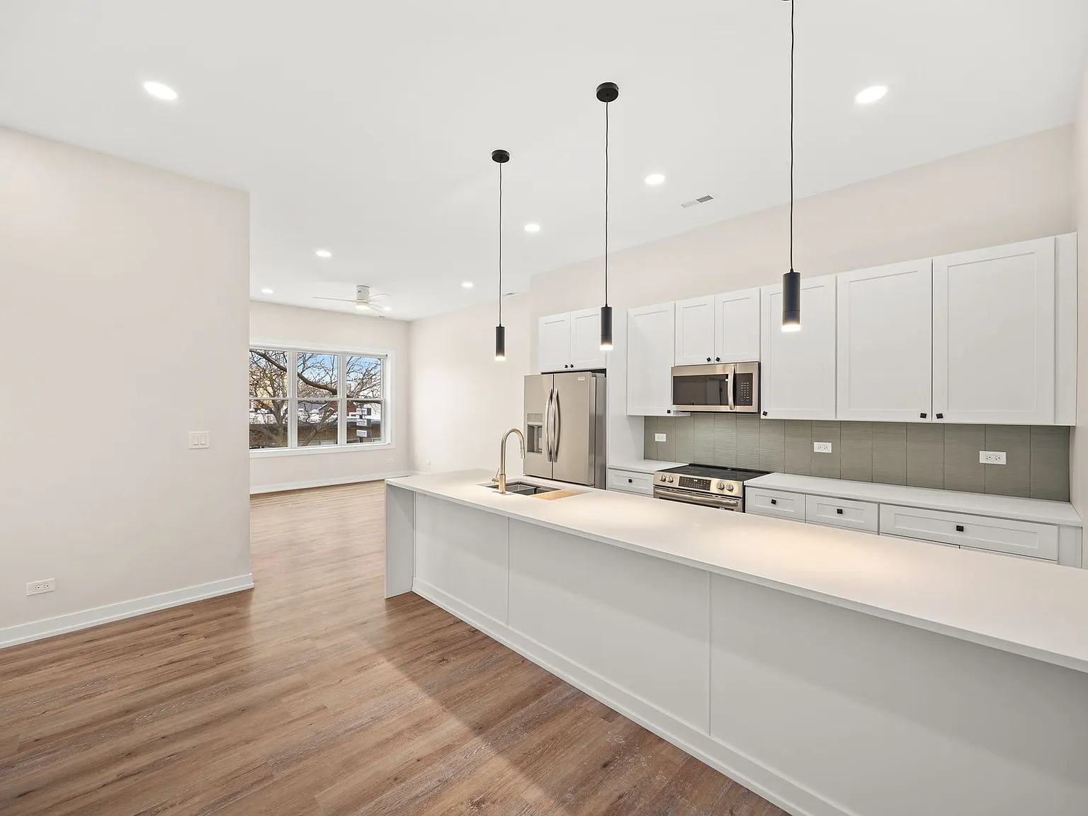 7512-7522 Madison Street — Photo 4