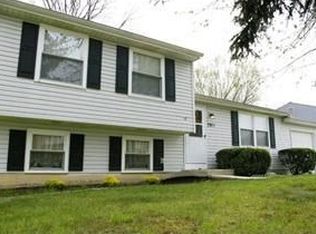 7911 Caledonia St, Alexandria, VA 22309